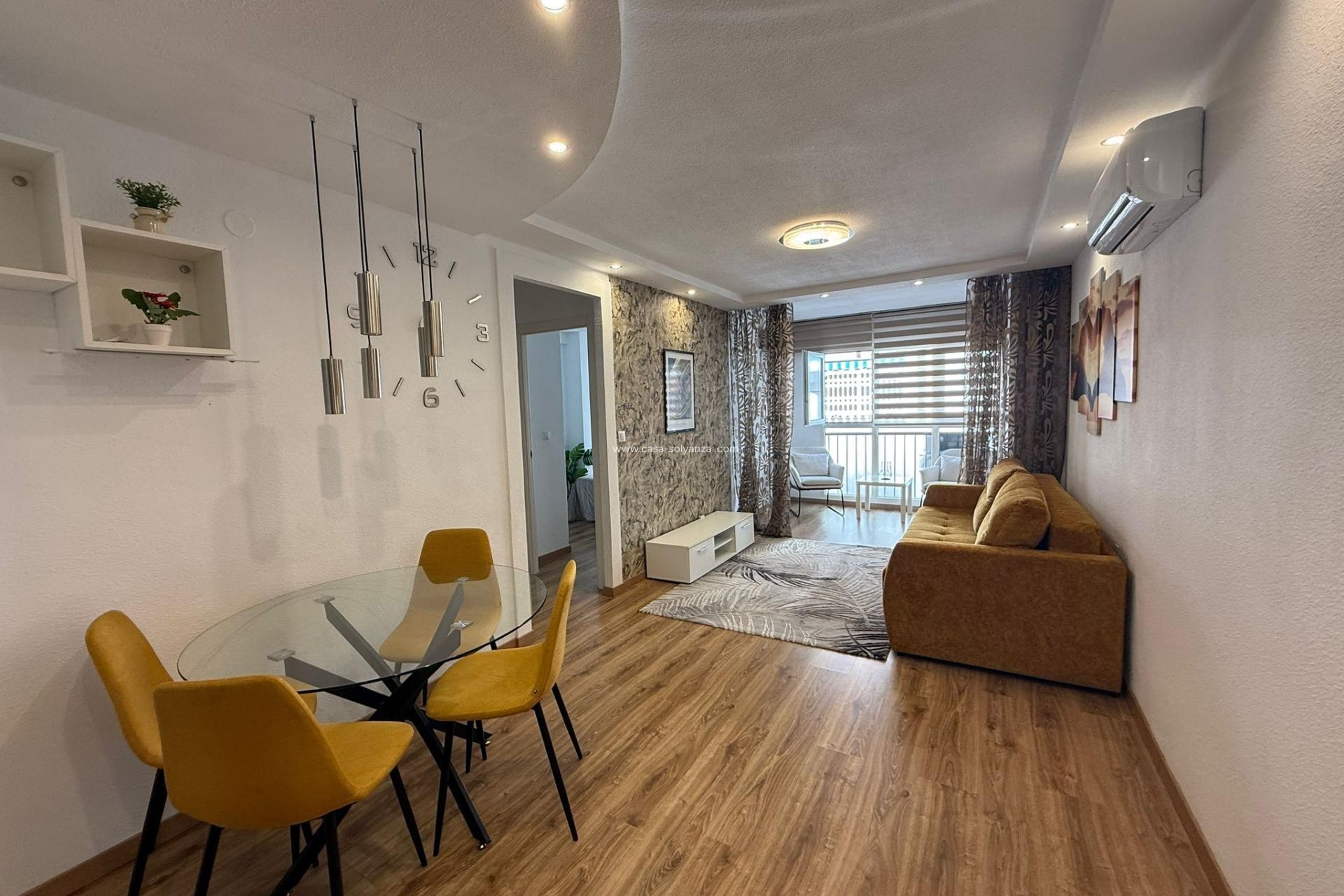 Herverkoop - Appartement / flat - Torrevieja - Playa del Cura