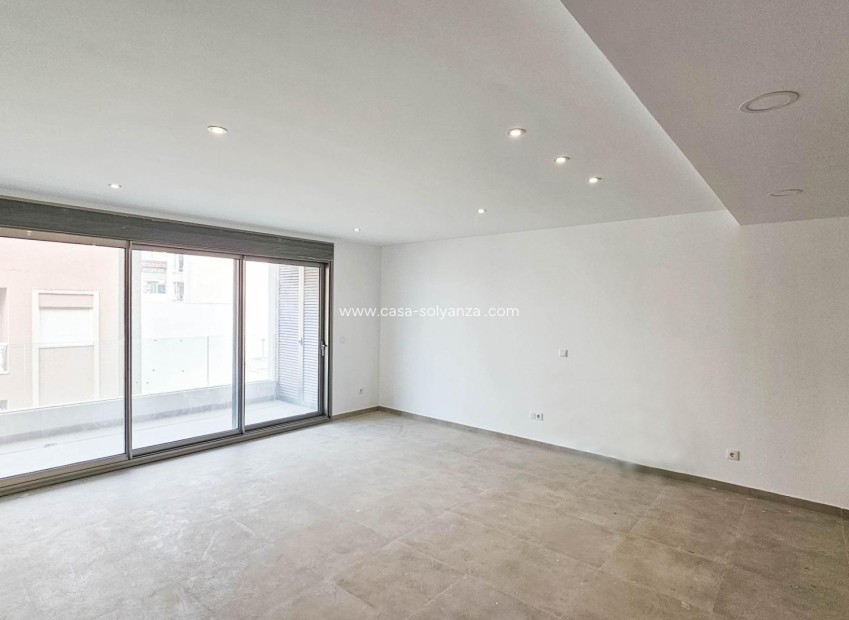 Herverkoop - Appartement / flat - Torrevieja - Playa del Cura