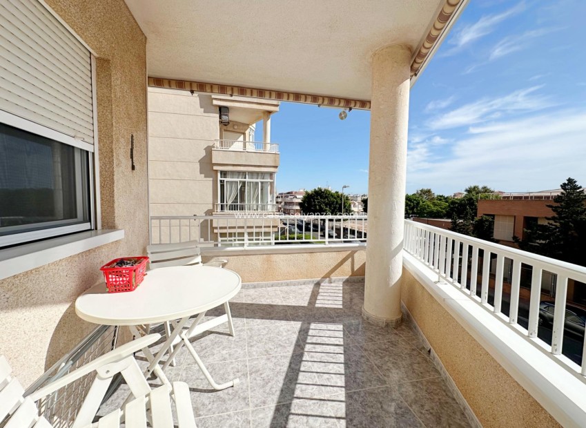 Herverkoop - Appartement / flat - Torrevieja - Playa del Cura
