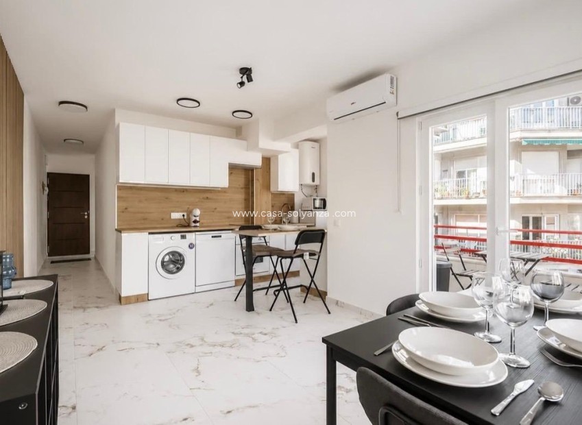 Herverkoop - Appartement / flat - Torrevieja - Playa del Cura