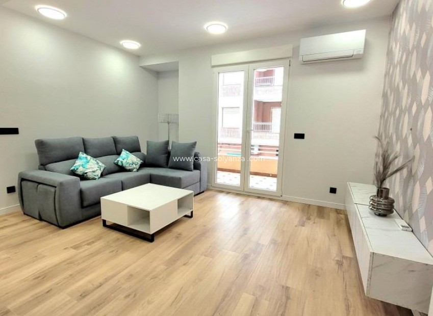 Herverkoop - Appartement / flat - Torrevieja - Playa del Cura