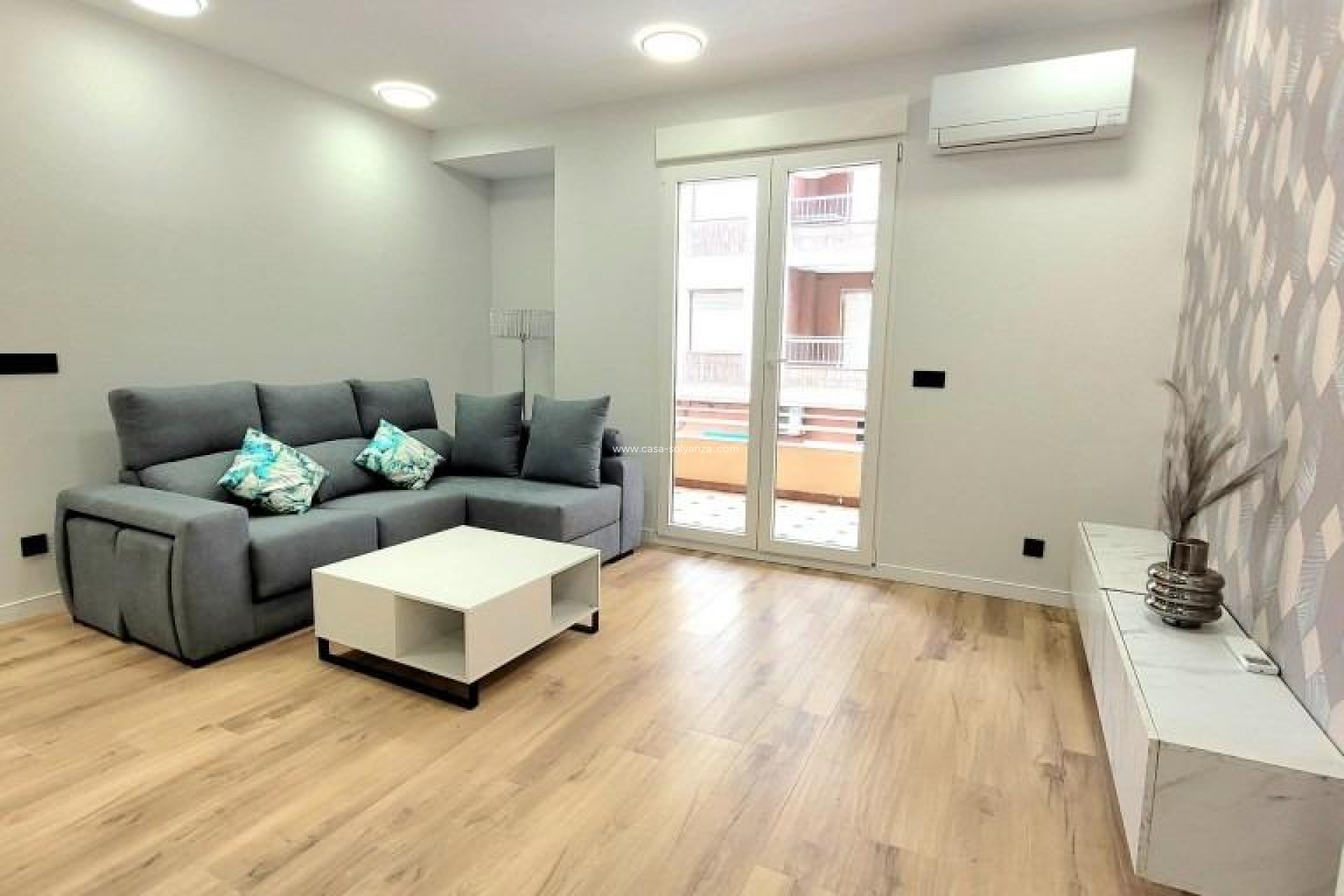 Herverkoop - Appartement / flat - Torrevieja - Playa del Cura