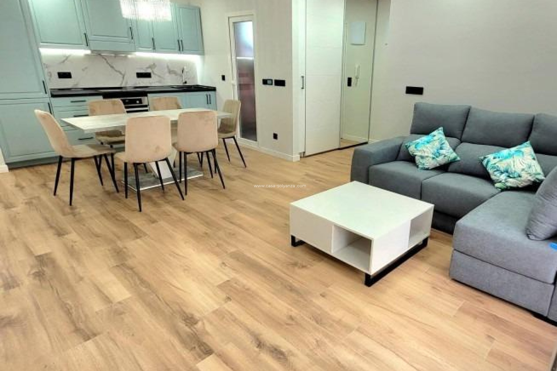 Herverkoop - Appartement / flat - Torrevieja - Playa del Cura