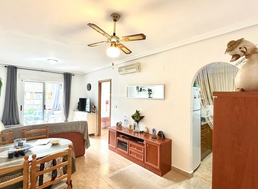 Herverkoop - Appartement / flat - Torrevieja - Playa del Cura