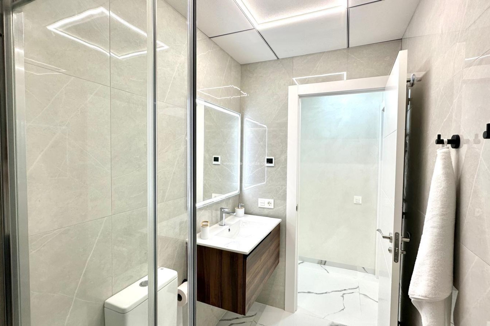 Herverkoop - Appartement / flat - Torrevieja - Playa del Cura