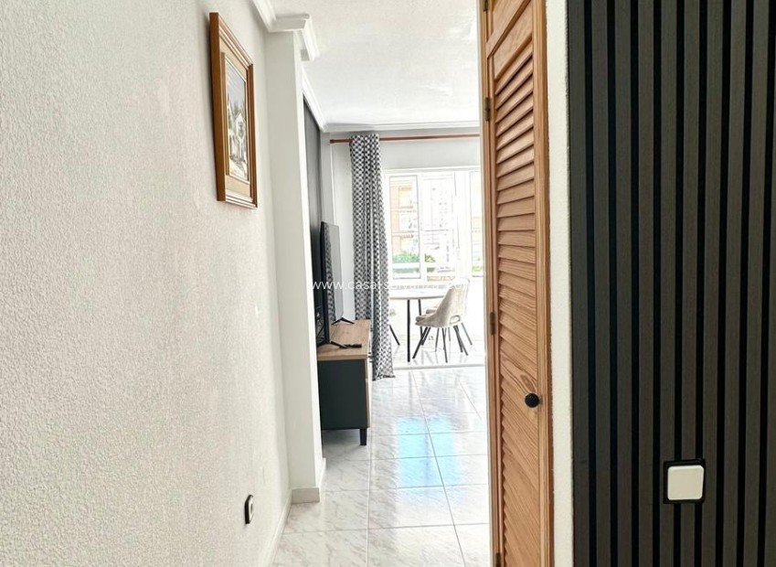 Herverkoop - Appartement / flat - Torrevieja - Playa del Cura