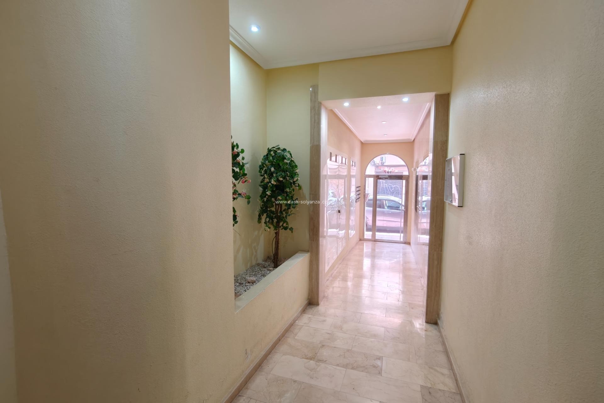 Herverkoop - Appartement / flat - Torrevieja - Playa del Cura