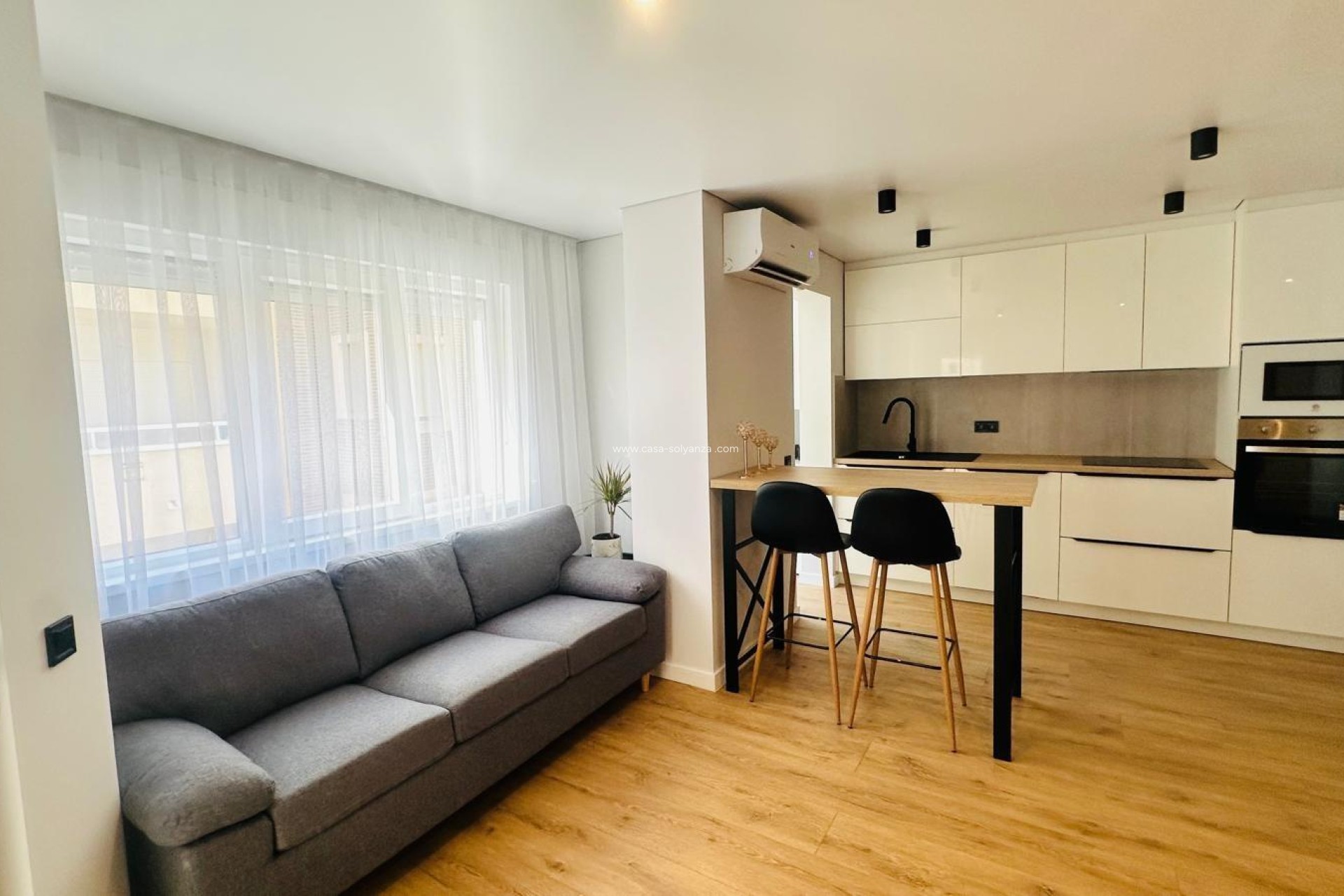 Herverkoop - Appartement / flat - Torrevieja - Playa del Cura