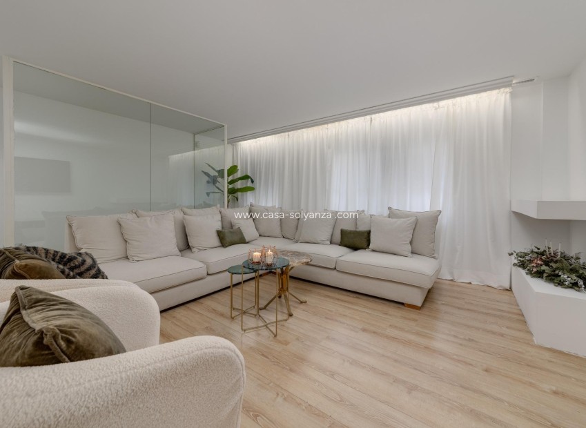 Herverkoop - Appartement / flat - Torrevieja - Playa del Cura