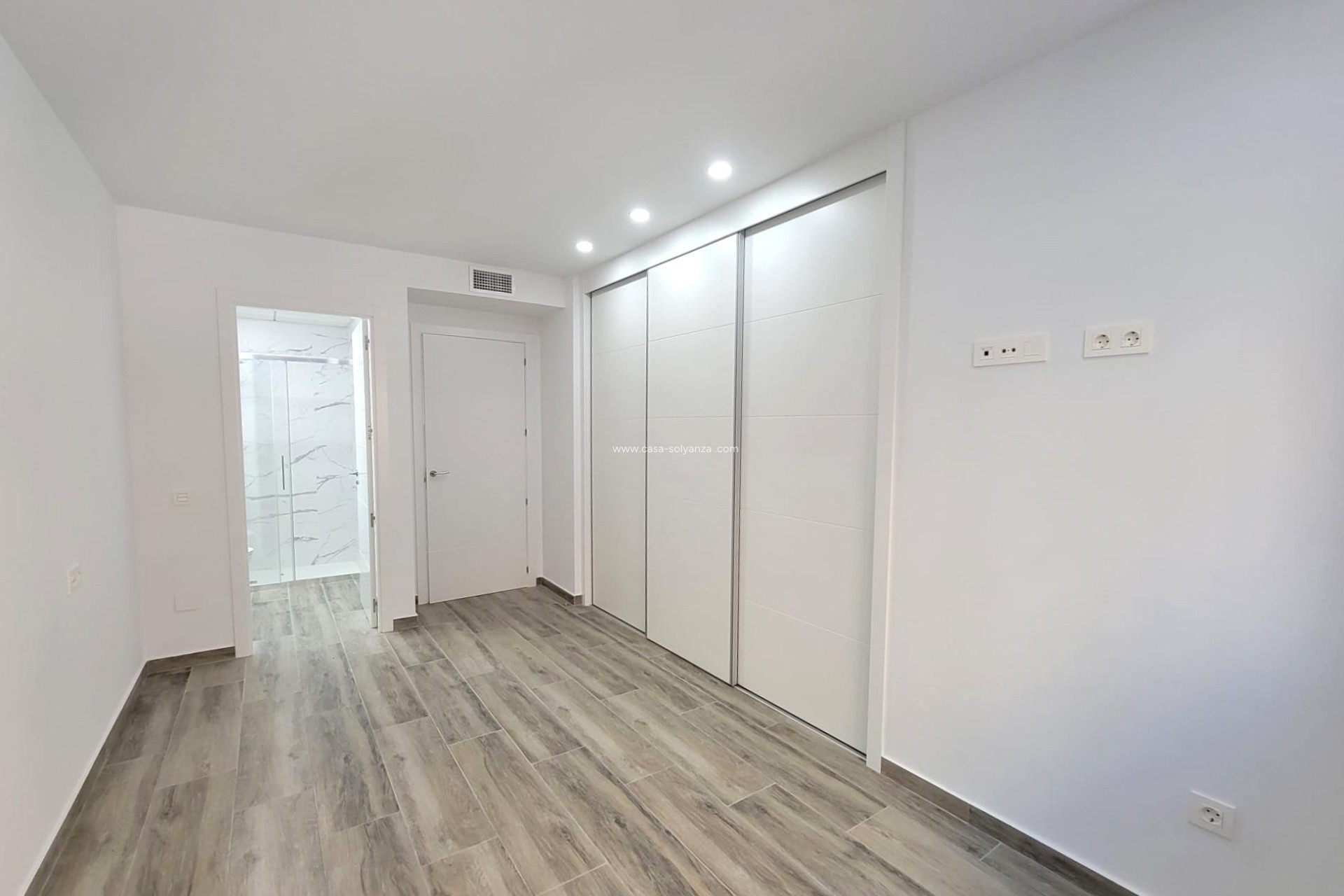 Herverkoop - Appartement / flat - Torrevieja - Playa del Cura