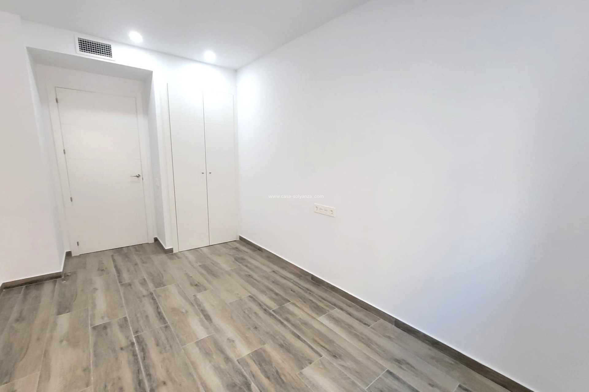 Herverkoop - Appartement / flat - Torrevieja - Playa del Cura