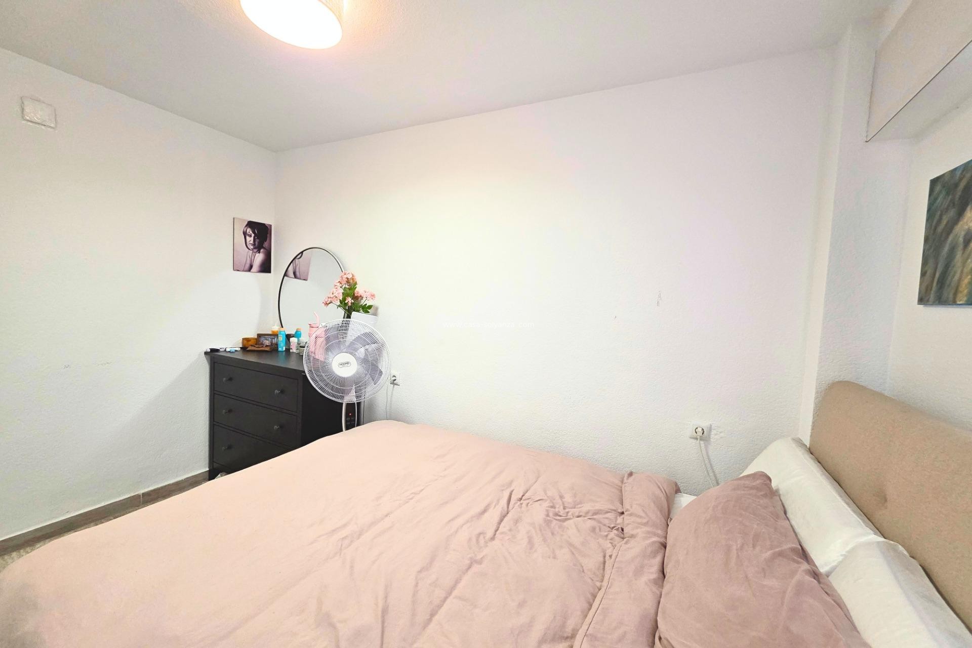 Herverkoop - Appartement / flat - Torrevieja - Playa del Cura