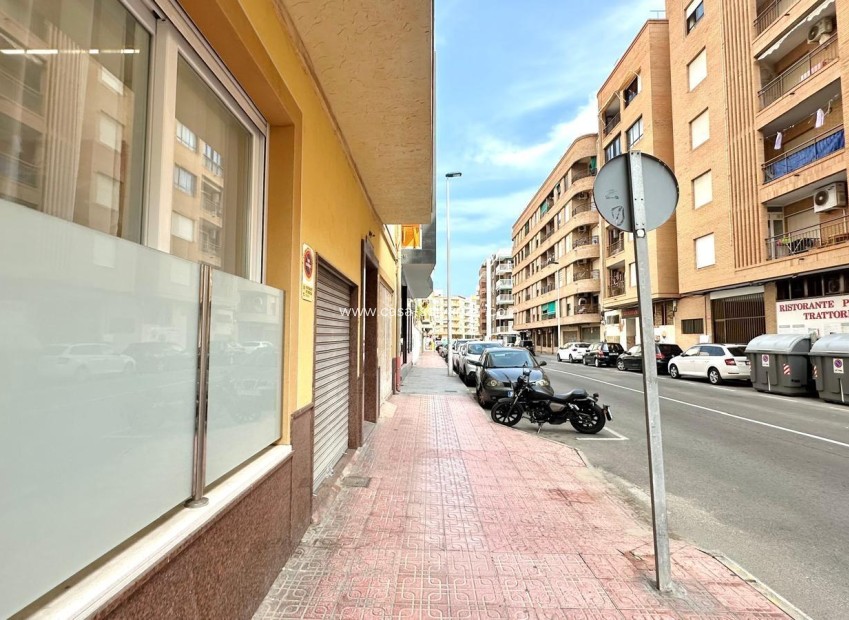 Herverkoop - Appartement / flat - Torrevieja - Playa del Cura