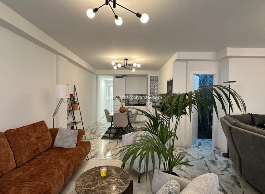 Herverkoop - Appartement / flat - Torrevieja - Playa del Cura