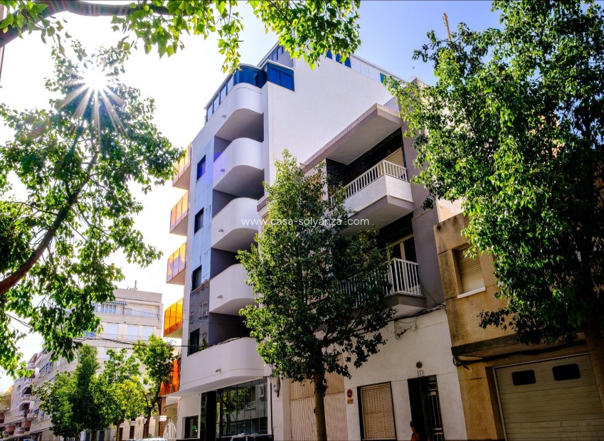 Herverkoop - Appartement / flat - Torrevieja - Playa del Cura
