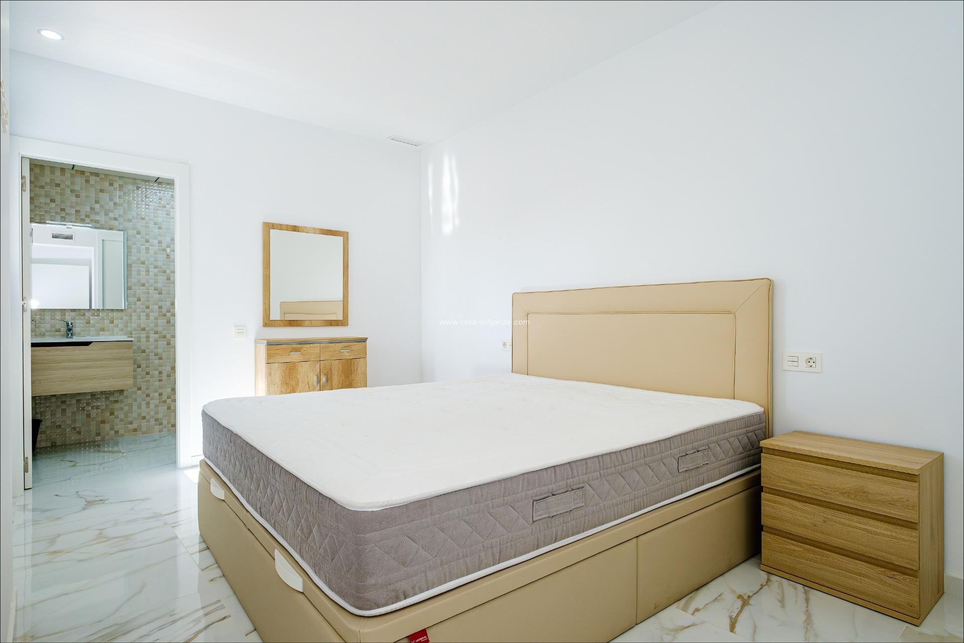 Herverkoop - Appartement / flat - Torrevieja - Playa del Cura