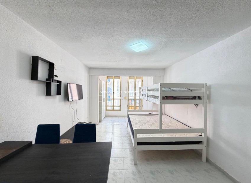 Herverkoop - Appartement / flat - Torrevieja - Playa del Cura