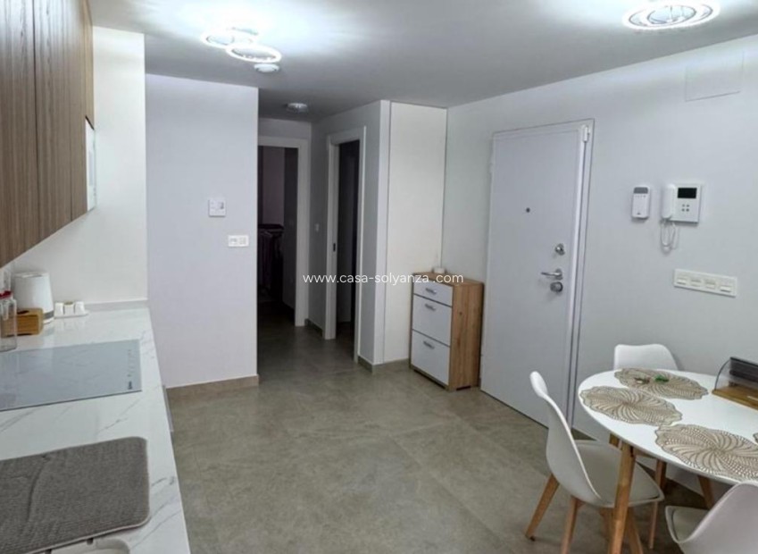 Herverkoop - Appartement / flat - Torrevieja - Playa del Cura