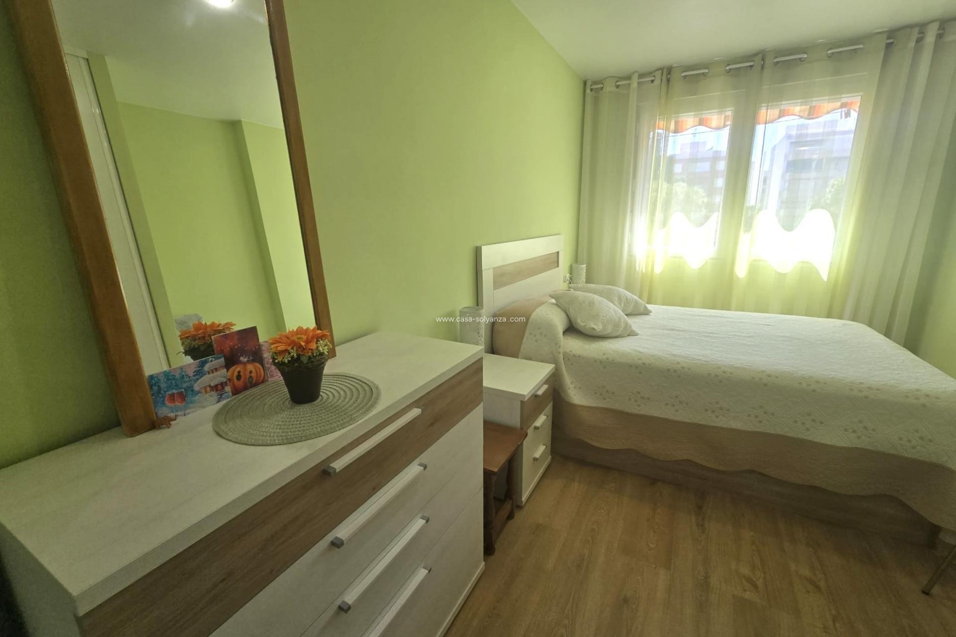 Herverkoop - Appartement / flat - Torrevieja - Playa del Cura