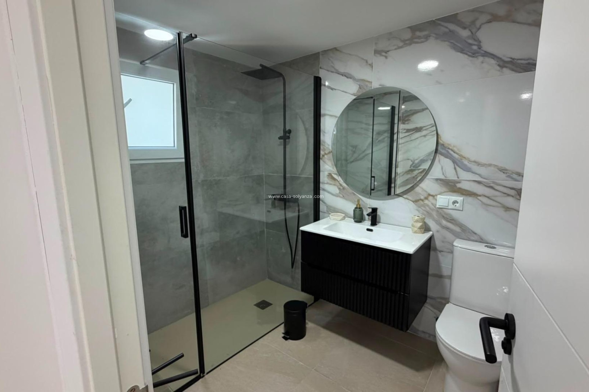 Herverkoop - Appartement / flat - Torrevieja - Playa del Cura