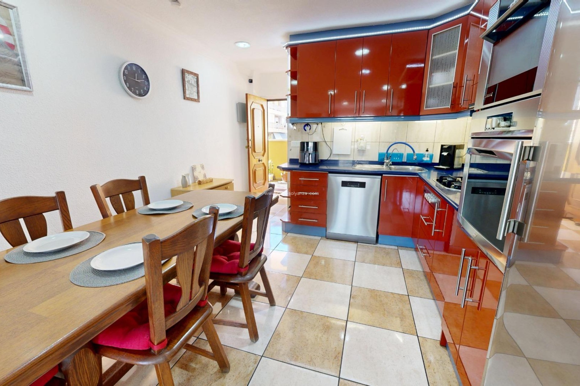 Herverkoop - Appartement / flat - Torrevieja - Puerto Deportivo Marina Salinas