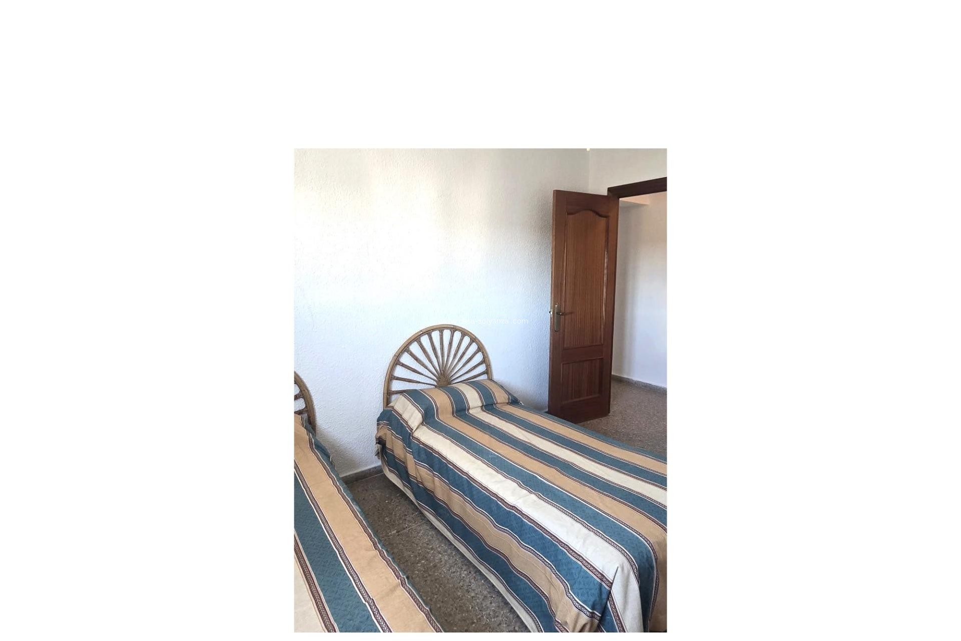 Herverkoop - Appartement / flat - Torrevieja - Puerto Deportivo Marina Salinas