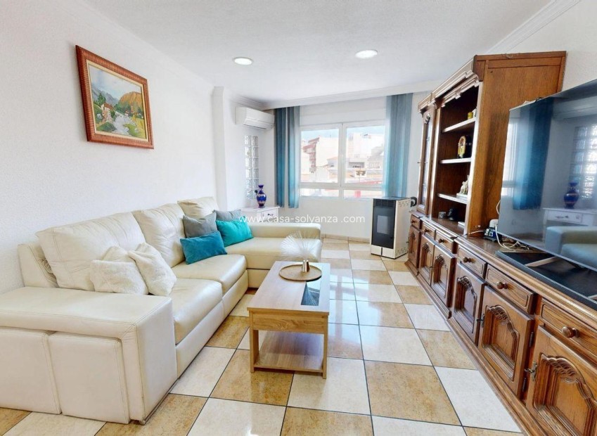 Herverkoop - Appartement / flat - Torrevieja - Puerto Deportivo