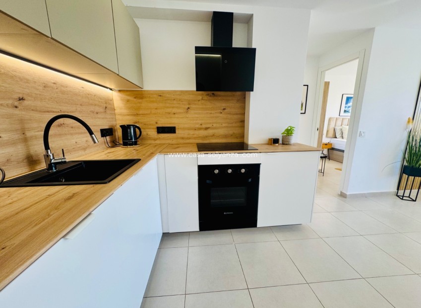 Herverkoop - Appartement / flat - Torrevieja - Puerto