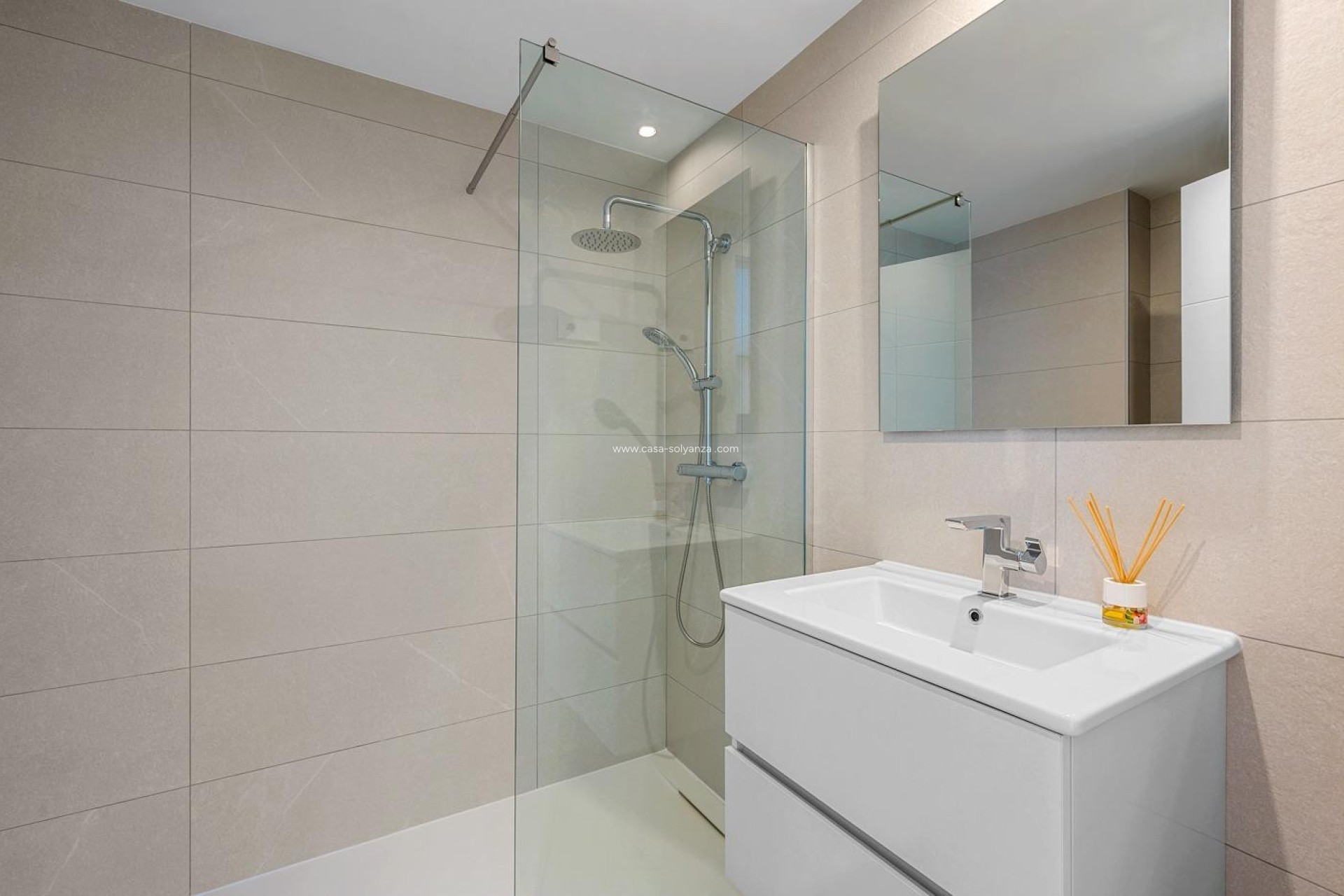 Herverkoop - Appartement / flat - Torrevieja - Punta Prima