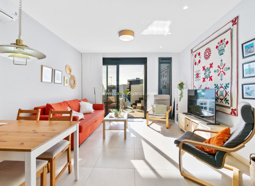 Herverkoop - Appartement / flat - Torrevieja - Punta Prima