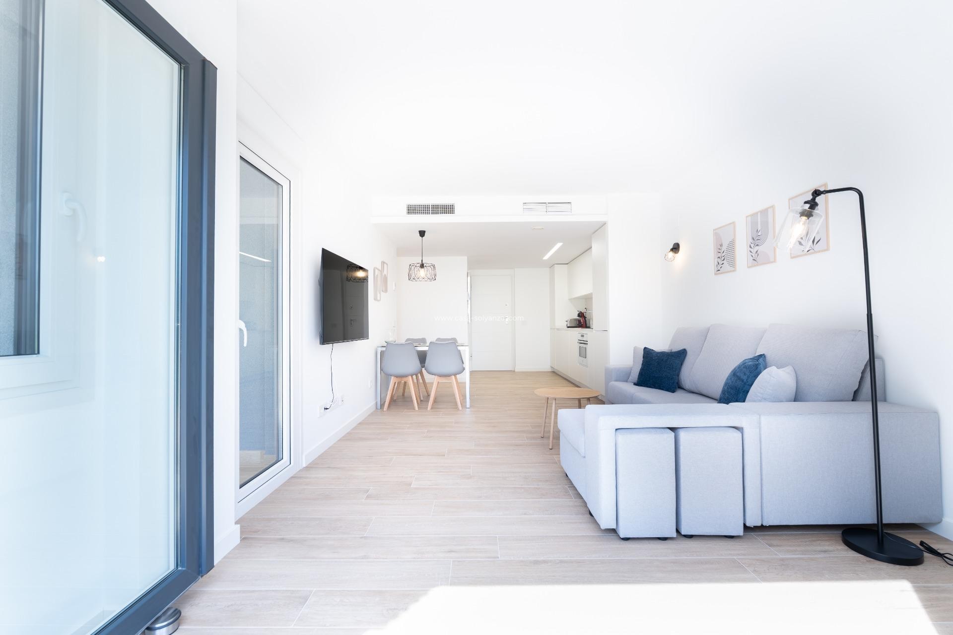 Herverkoop - Appartement / flat - Torrevieja - Punta Prima