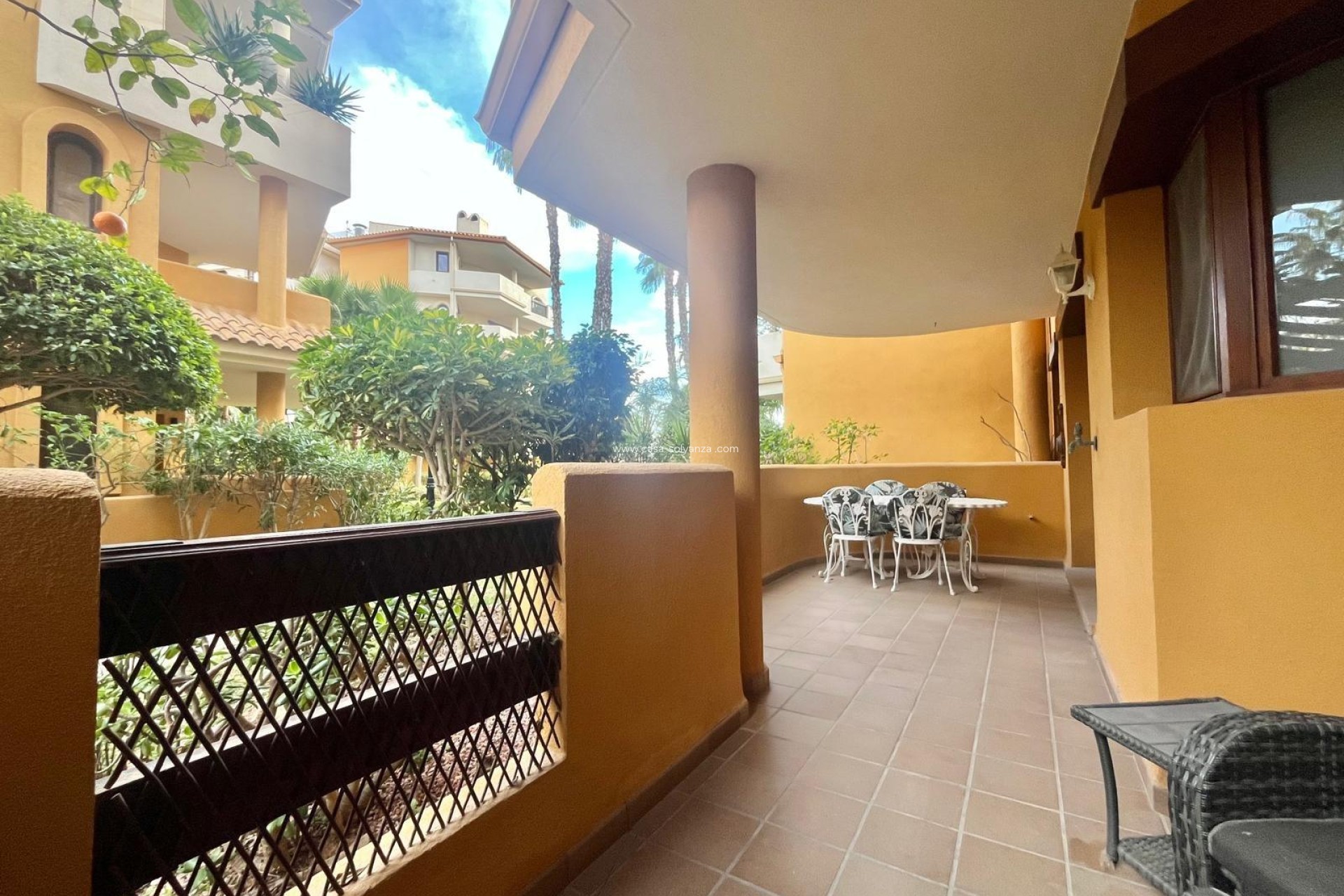 Herverkoop - Appartement / flat - Torrevieja - Punta Prima