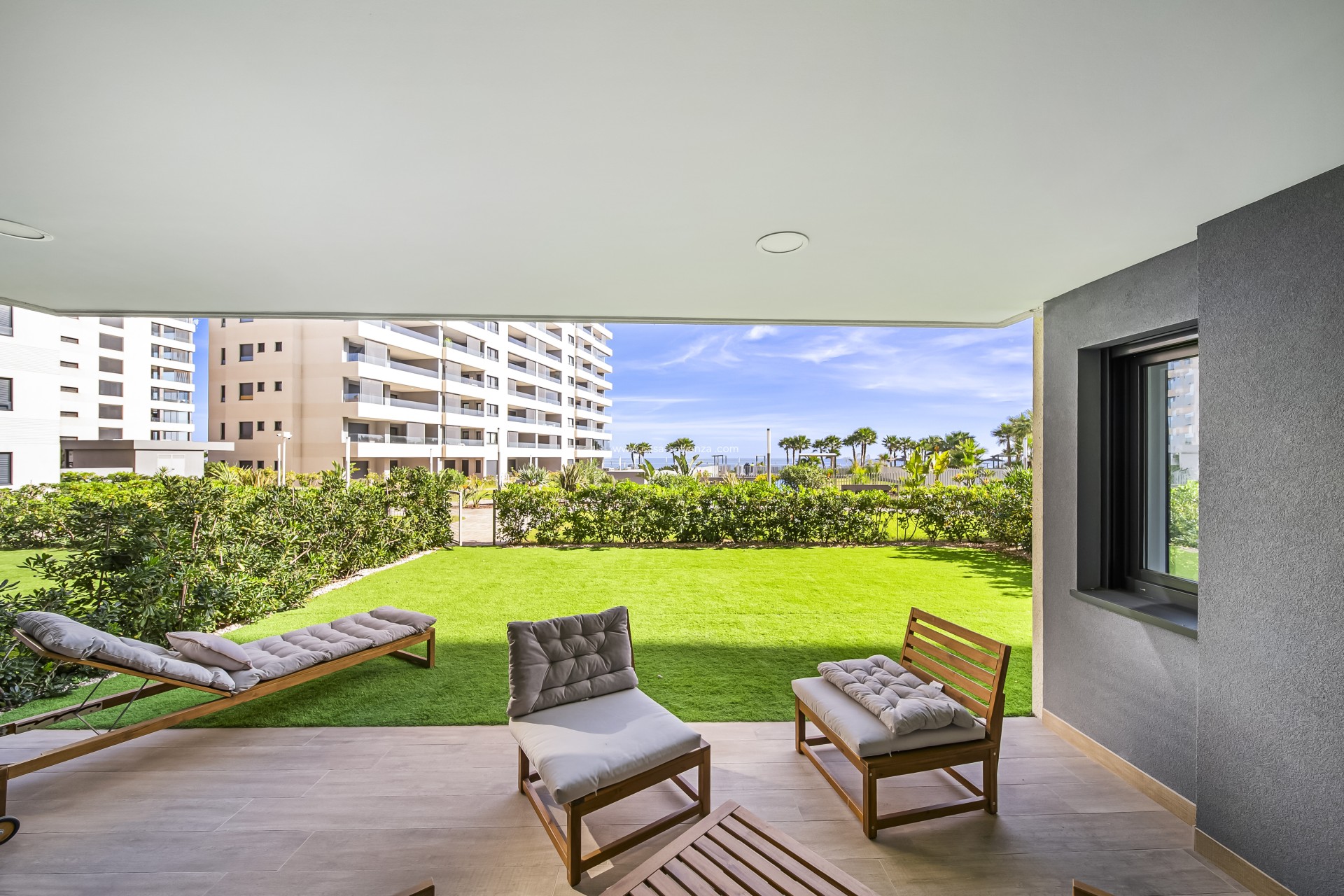 Herverkoop - Appartement / flat - Torrevieja - Punta Prima