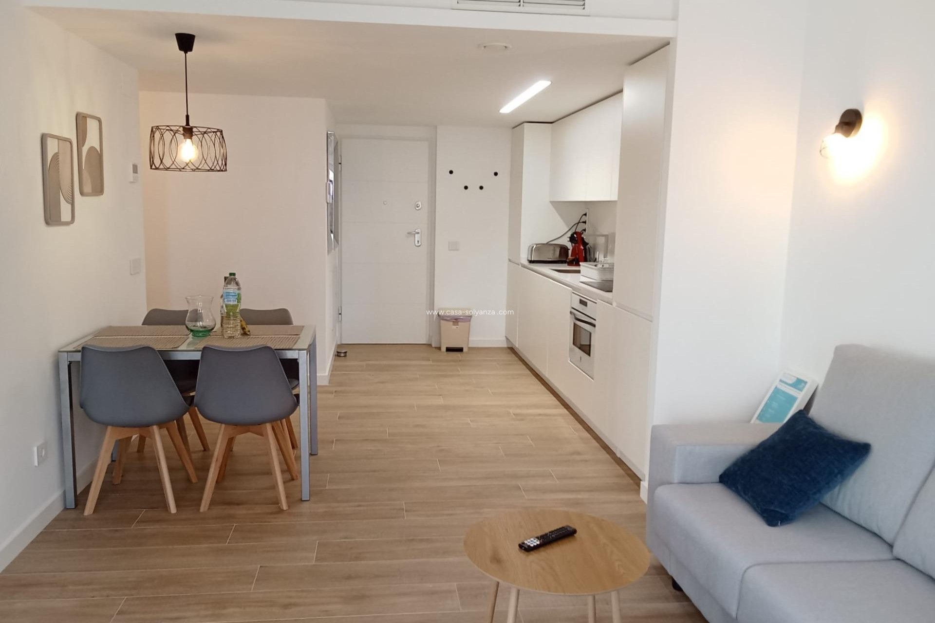 Herverkoop - Appartement / flat - Torrevieja - Punta Prima