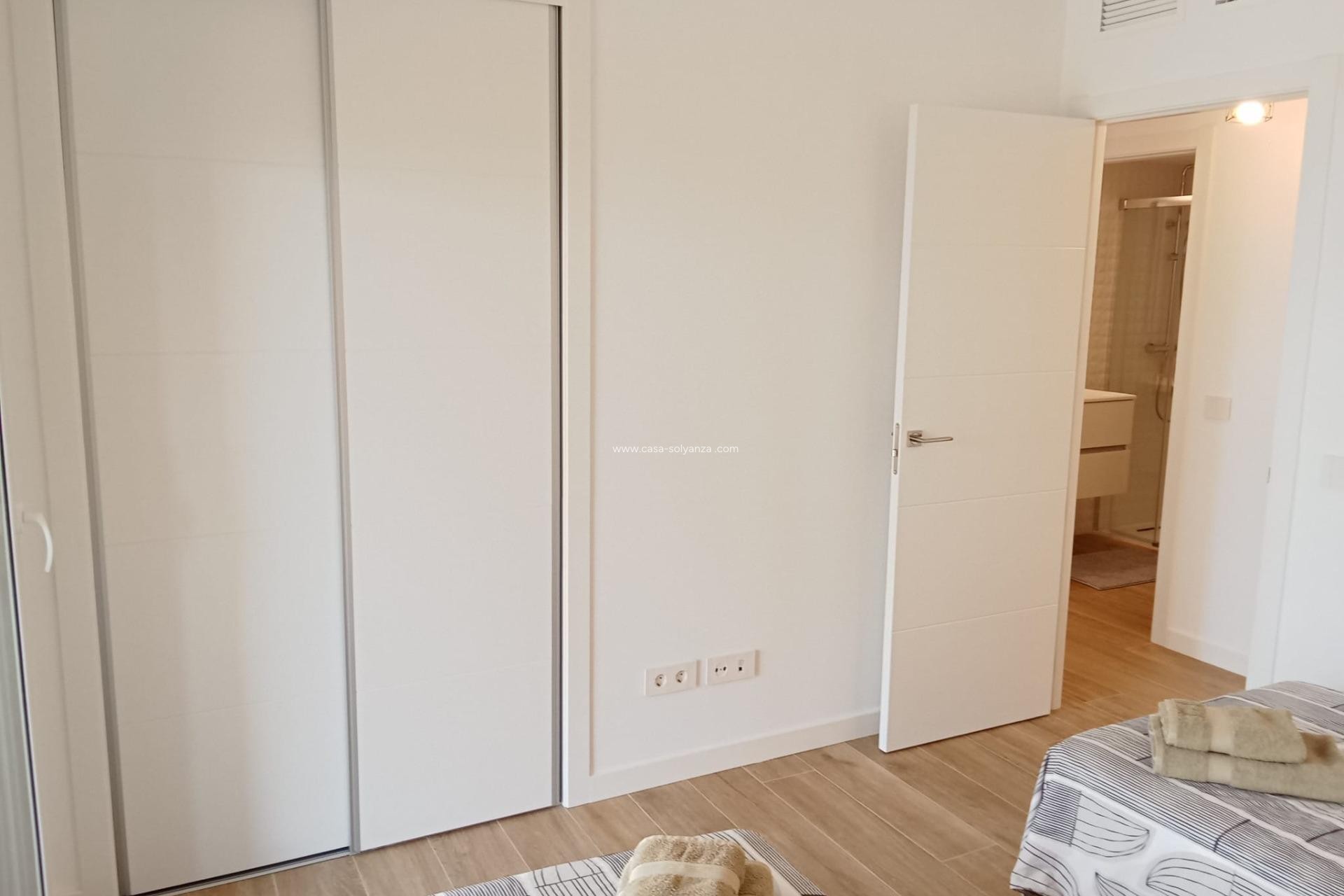 Herverkoop - Appartement / flat - Torrevieja - Punta Prima