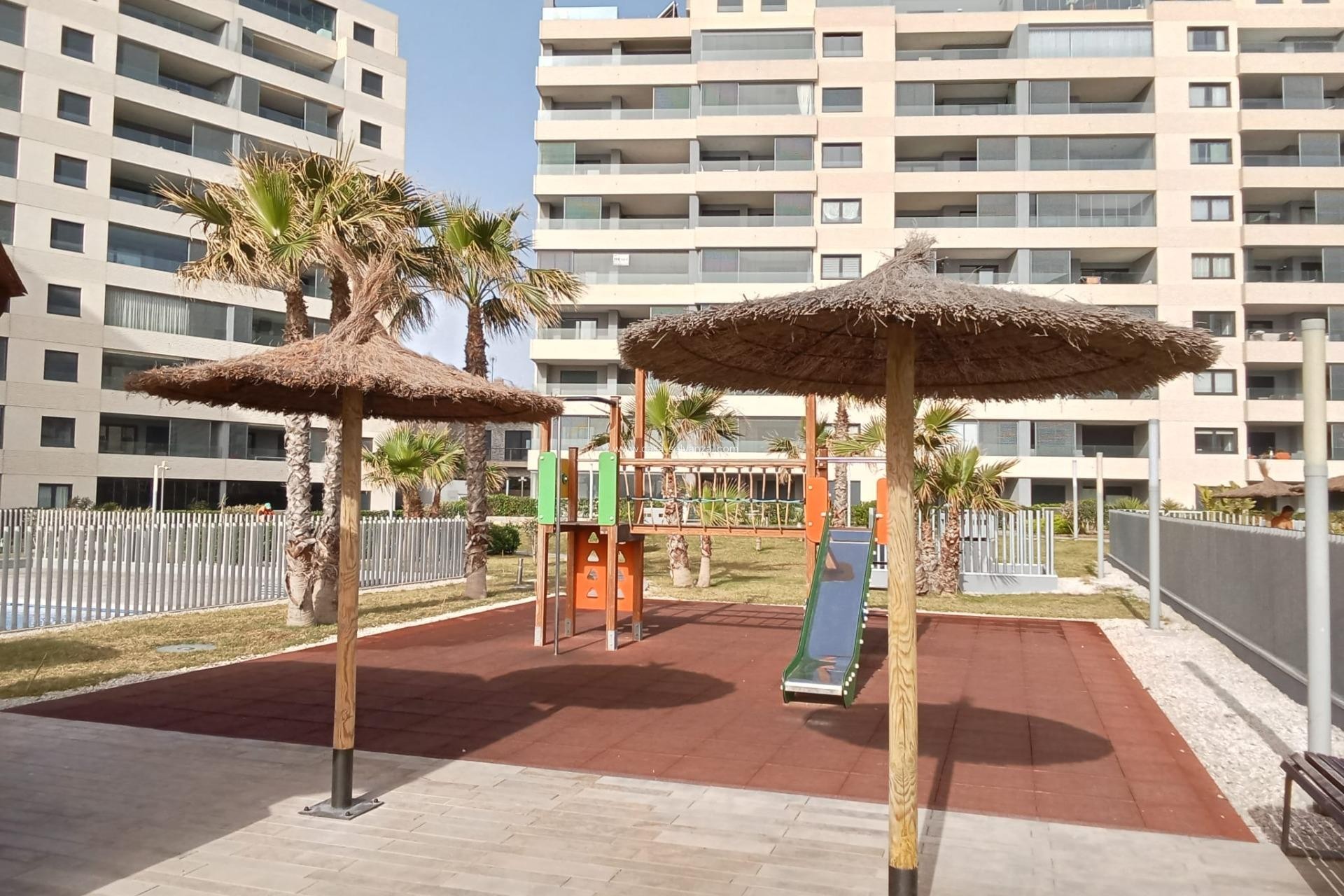 Herverkoop - Appartement / flat - Torrevieja - Punta Prima