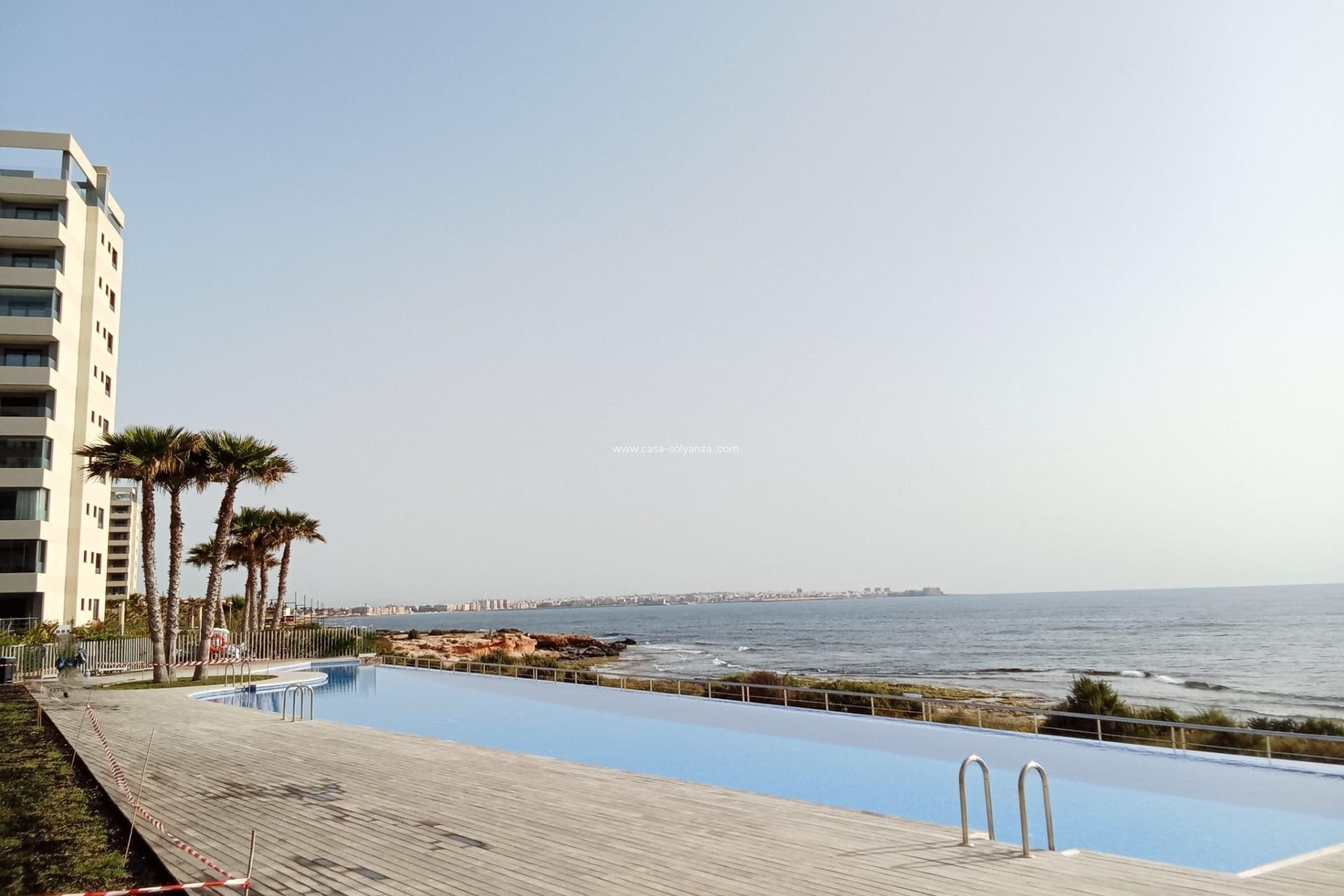 Herverkoop - Appartement / flat - Torrevieja - Punta Prima