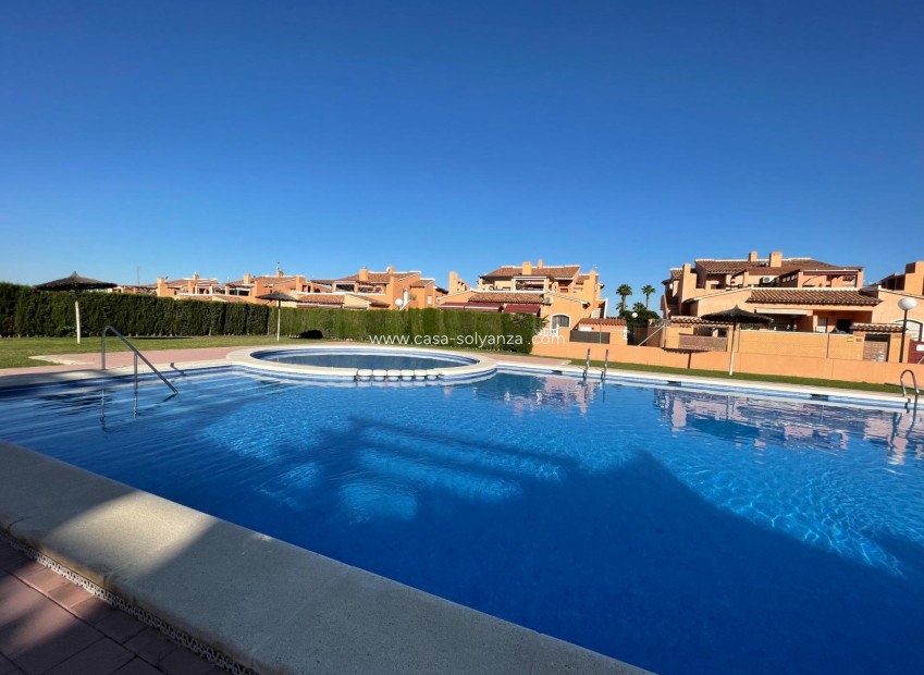 Herverkoop - Appartement / flat - Torrevieja - Rosaleda-los Frutales
