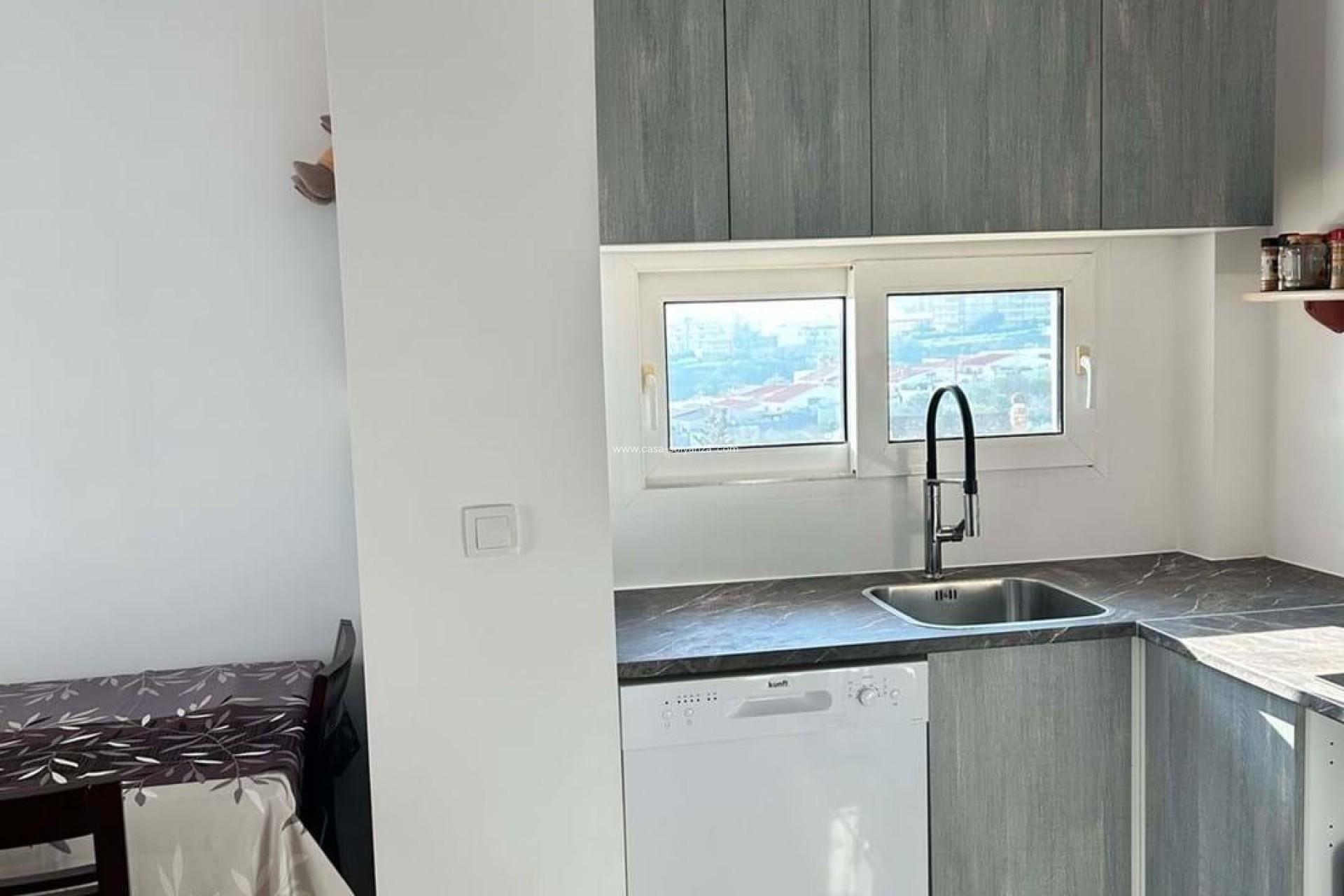 Herverkoop - Appartement / flat - Torrevieja - Torreblanca