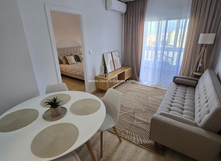 Herverkoop - Appartement / flat - Torrevieja - Torreblanca
