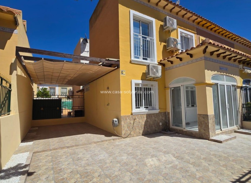 Herverkoop - Appartement / flat - Torrevieja - Torretas