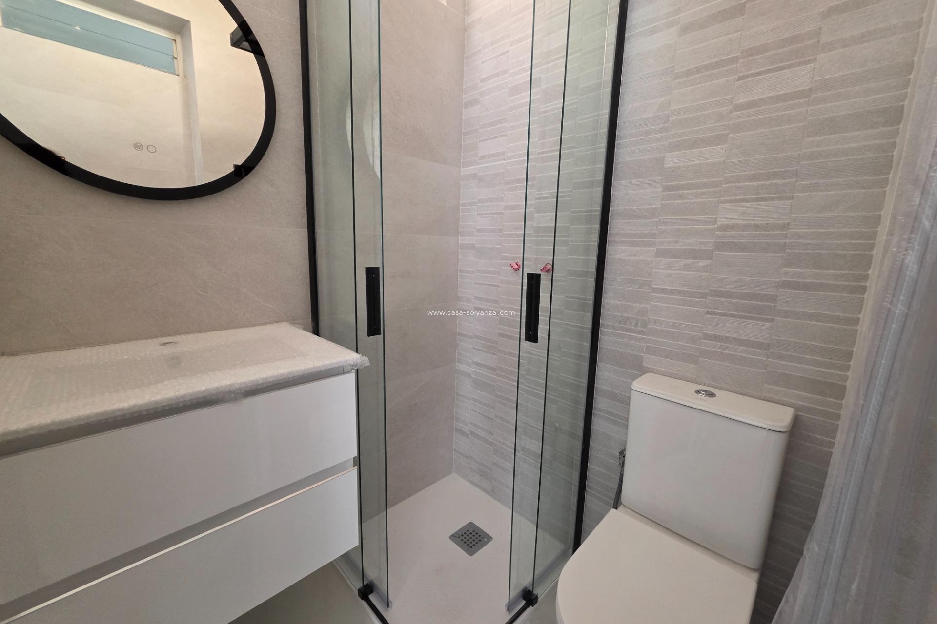 Herverkoop - Appartement / flat - Torrevieja - Torretas