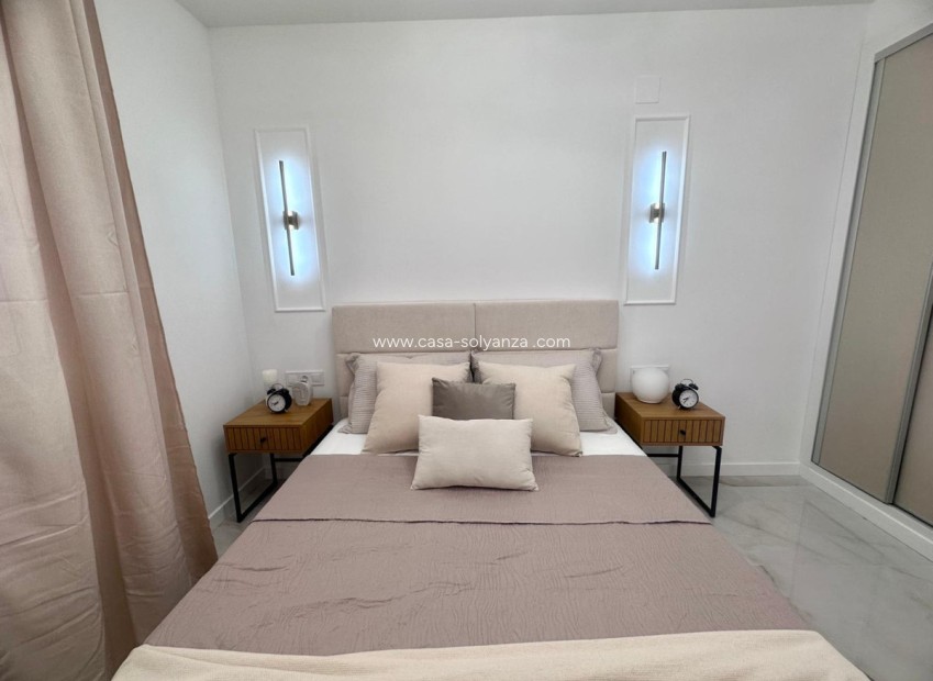 Herverkoop - Appartement / flat - Torrevieja - Torrevieja Centro