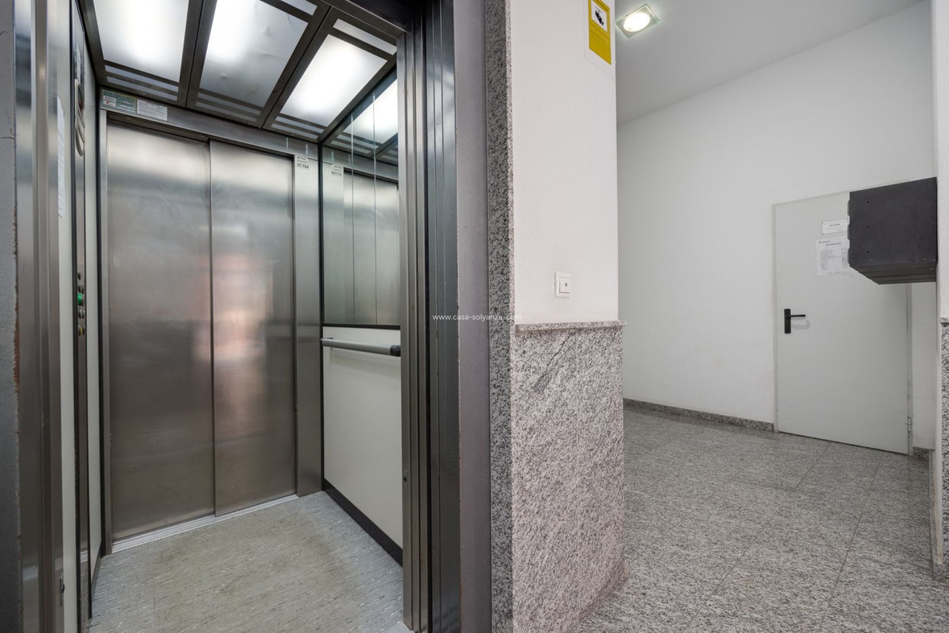 Herverkoop - Appartement / flat - Torrevieja - Torrevieja Centro