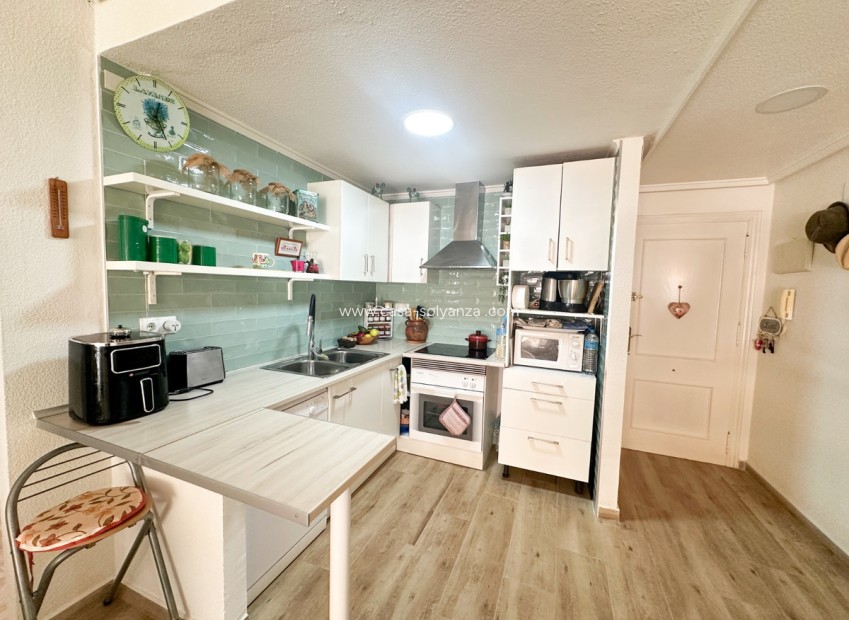 Herverkoop - Appartement / flat - Torrevieja - Torrevieja Centro
