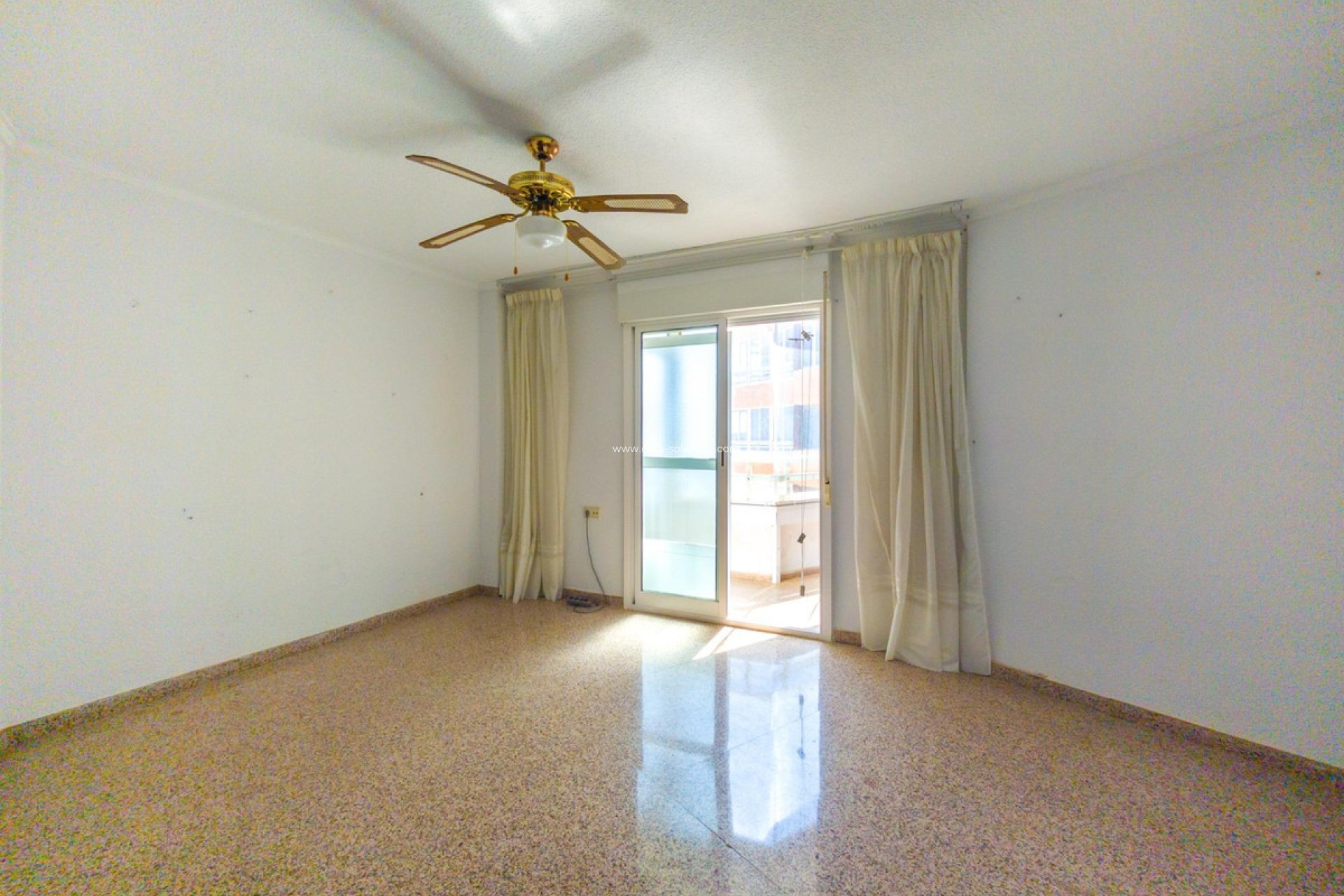 Herverkoop - Appartement / flat - Torrevieja - Torrevieja Centro