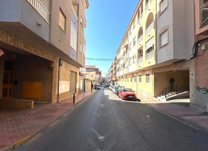 Herverkoop - Appartement / flat - Torrevieja