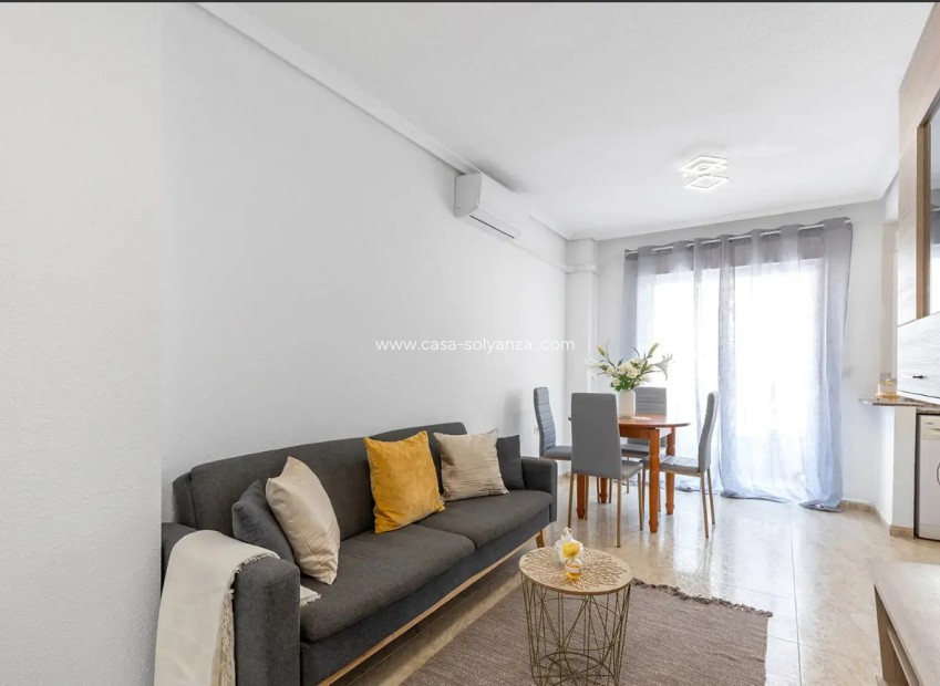Herverkoop - Appartement / flat - Torrevieja