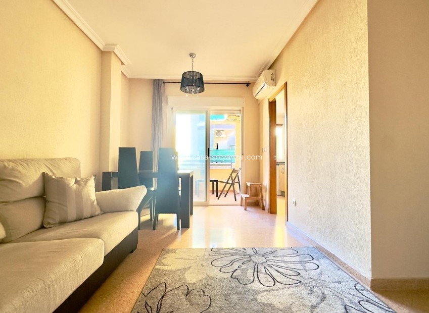 Herverkoop - Appartement / flat - Torrevieja