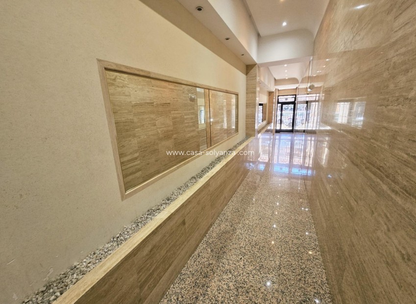 Herverkoop - Appartement / flat - Torrevieja